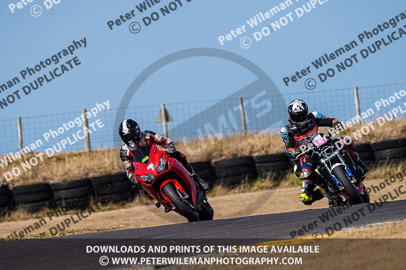 anglesey no limits trackday;anglesey photographs;anglesey trackday photographs;enduro digital images;event digital images;eventdigitalimages;no limits trackdays;peter wileman photography;racing digital images;trac mon;trackday digital images;trackday photos;ty croes